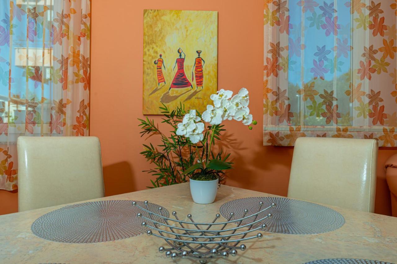 דראמליי Apartman Rima מראה חיצוני תמונה