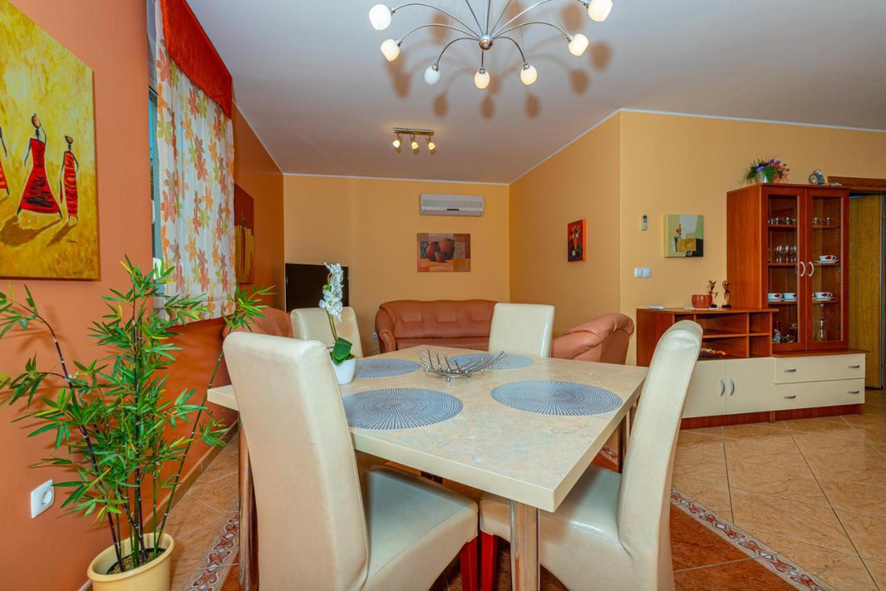דראמליי Apartman Rima מראה חיצוני תמונה