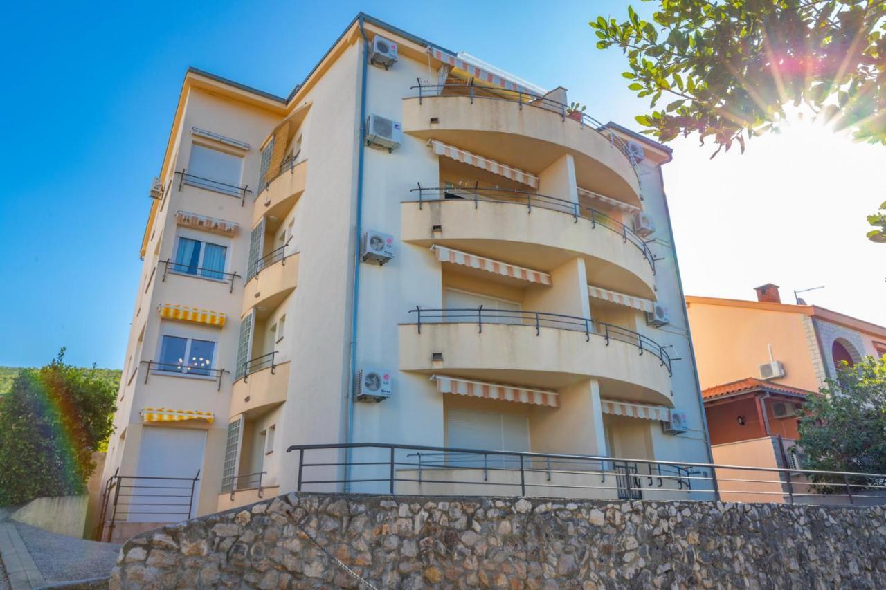 דראמליי Apartman Rima מראה חיצוני תמונה
