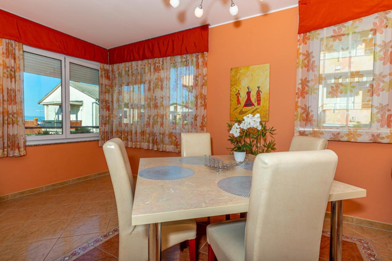 דראמליי Apartman Rima מראה חיצוני תמונה