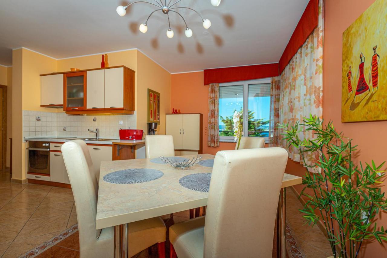 דראמליי Apartman Rima מראה חיצוני תמונה