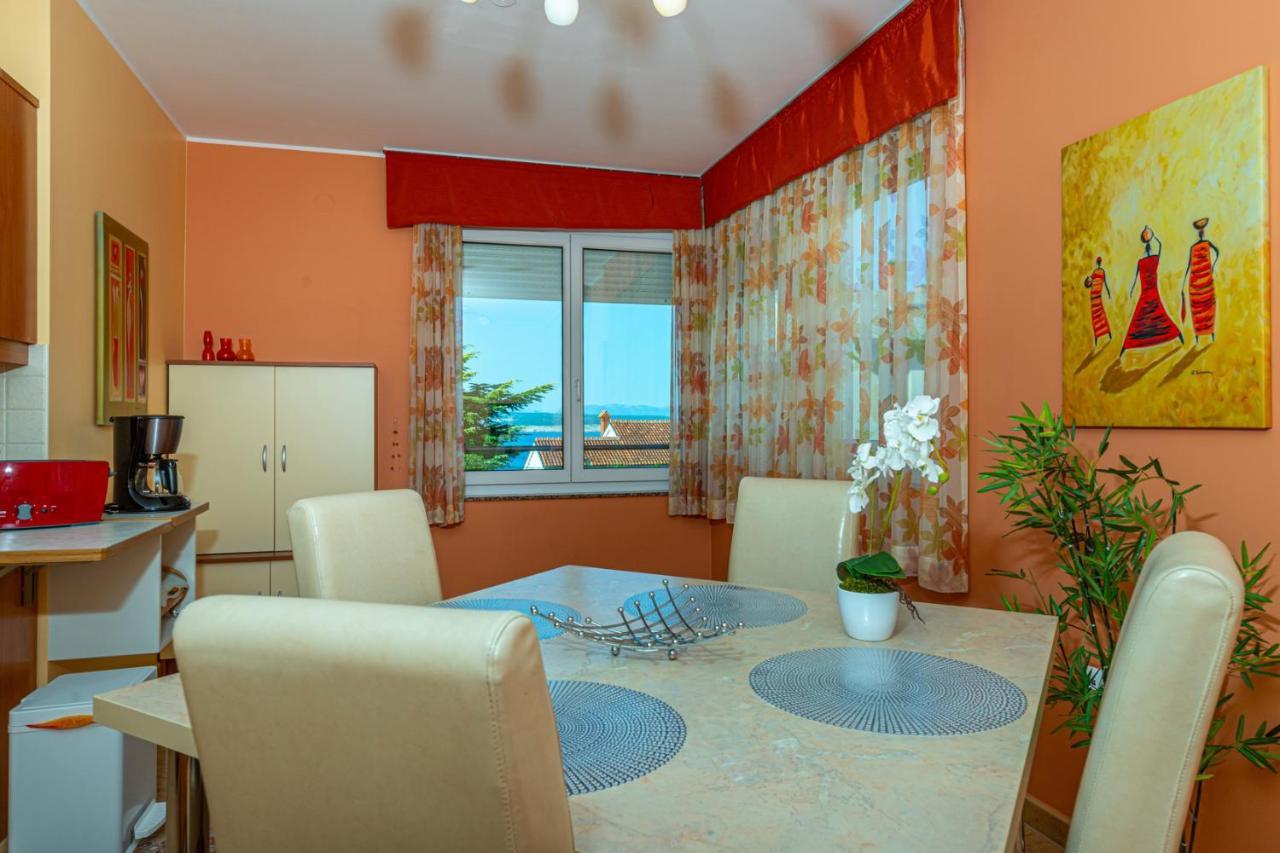 דראמליי Apartman Rima מראה חיצוני תמונה