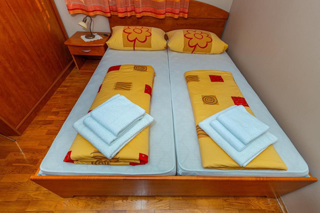 דראמליי Apartman Rima מראה חיצוני תמונה